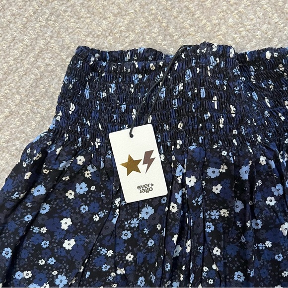 NWT everafter floral skirt - Picture 3 of 4